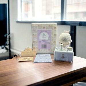 Precious Moments My Happiness 1990 Symbol of Membership‎ Girl Desk C0010 Gift